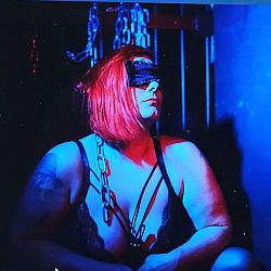 Switcherin Ella Bizarr - Foto Nr. 14